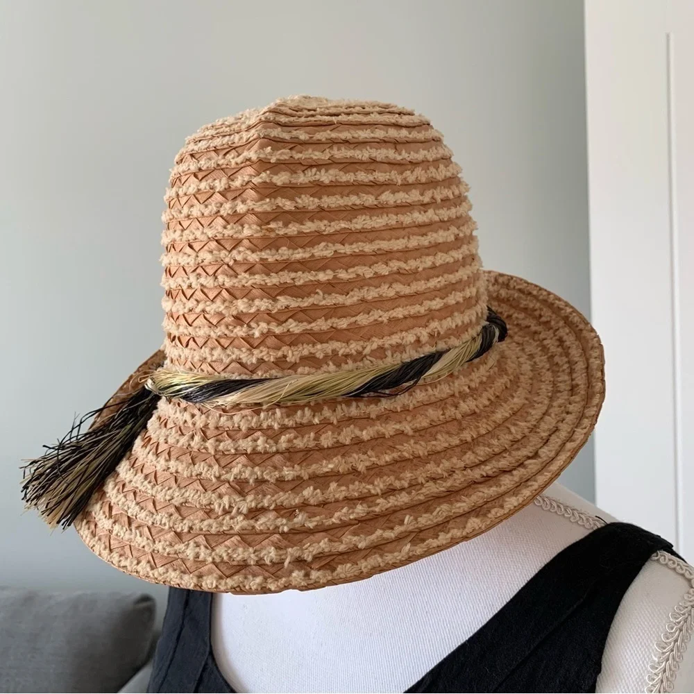 Gorgeous Made in Italy Vintage Straw Hat - Picture 2 of 8